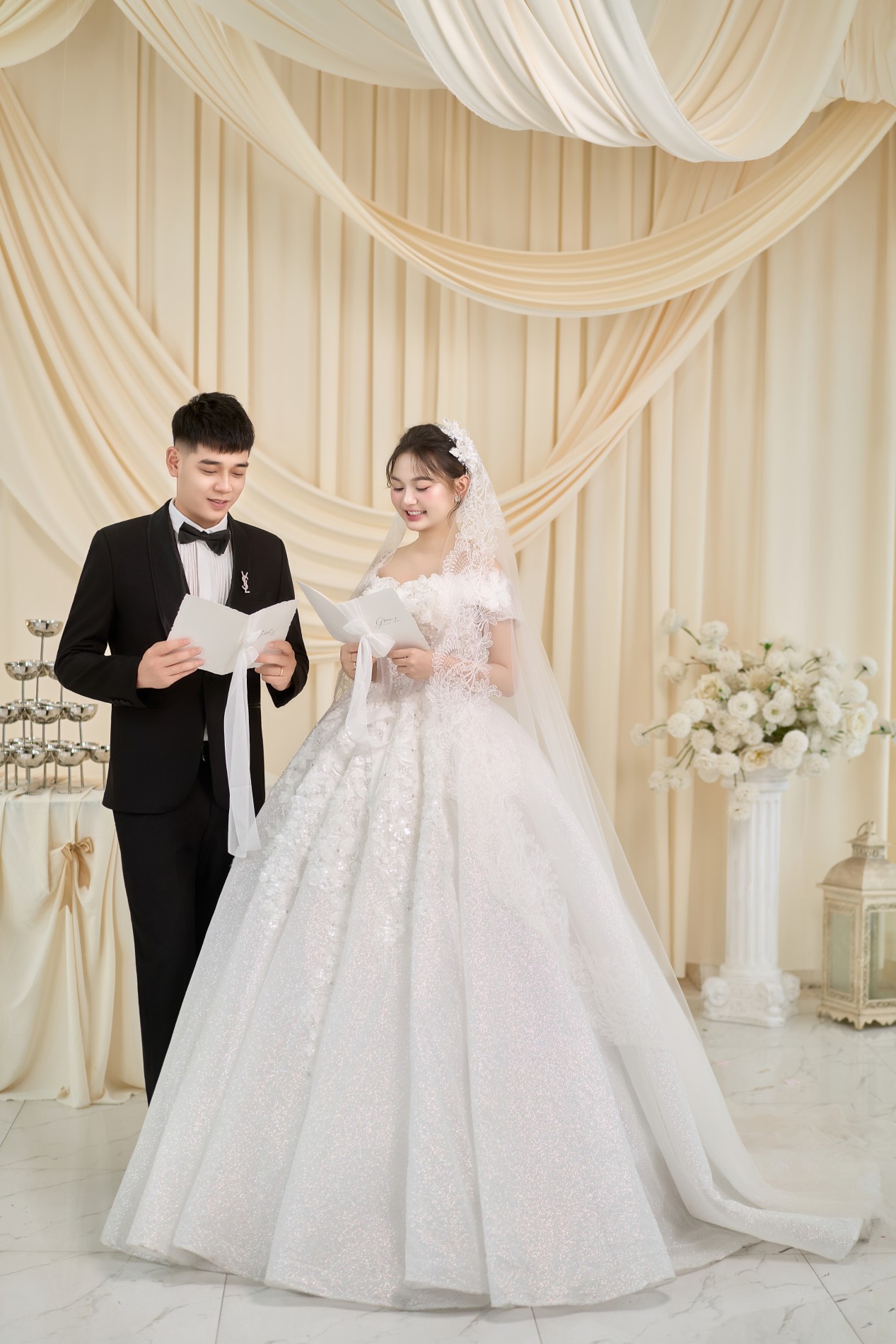 Thiệp cưới online